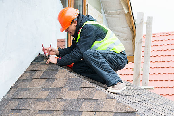 Roof Gutter Cleaning in Corte Madera, CA